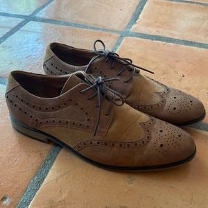 Men’s oxfords size 14